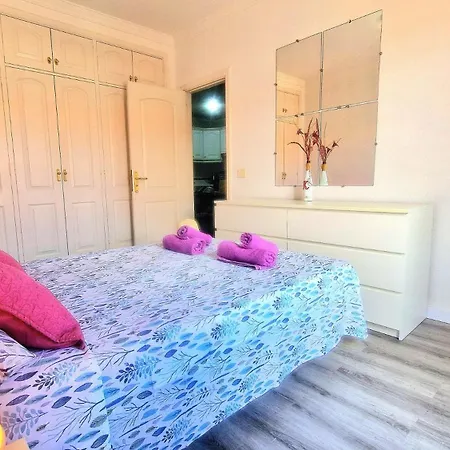 Cozy Tenerife South Wifi & Pool Apartamento Costa del Silencio