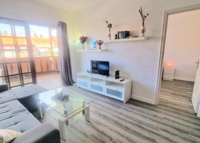 Cozy Tenerife South Wifi & Pool Apartment *