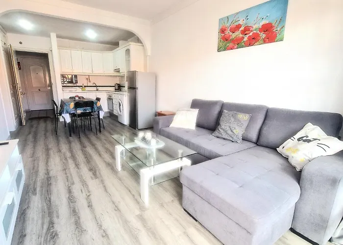 Cozy Tenerife South Wifi & Pool Διαμέρισμα *